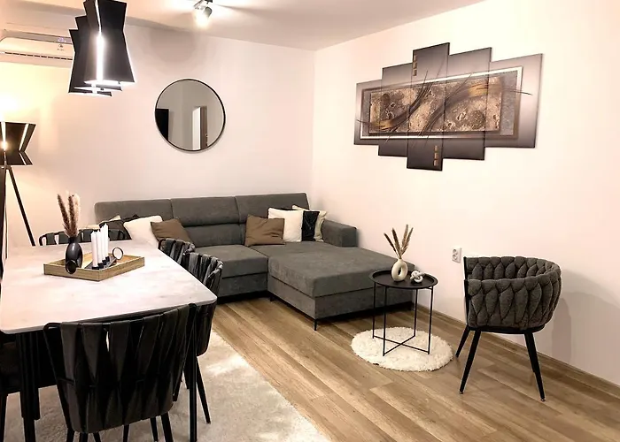 Asitad Deluxe Apartments